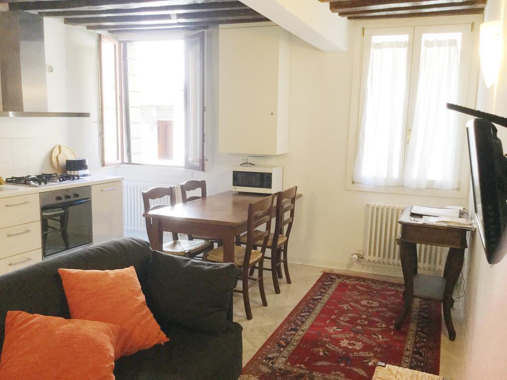 La Coccola Apartment Венеция Екстериор снимка