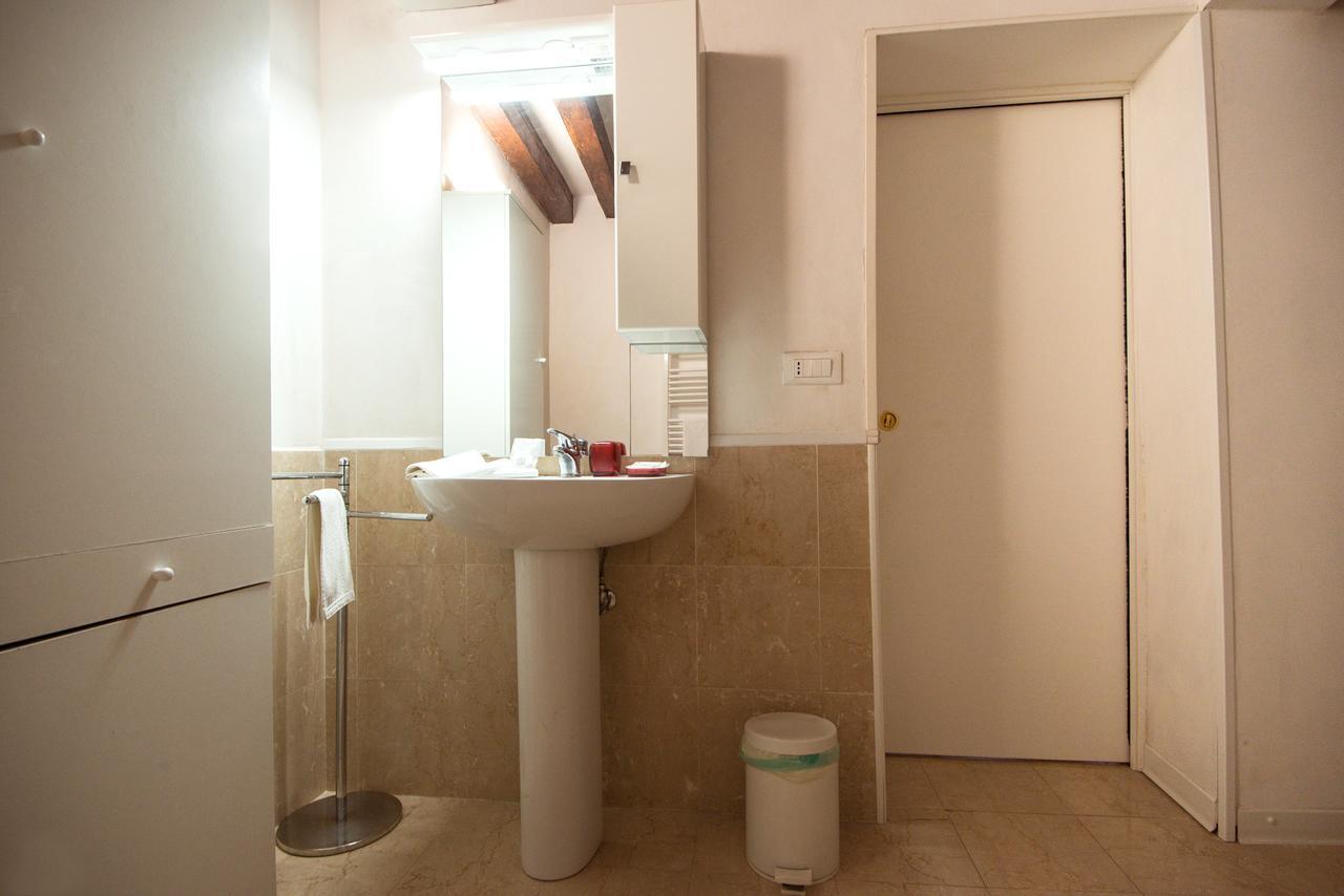 La Coccola Apartment Венеция Екстериор снимка