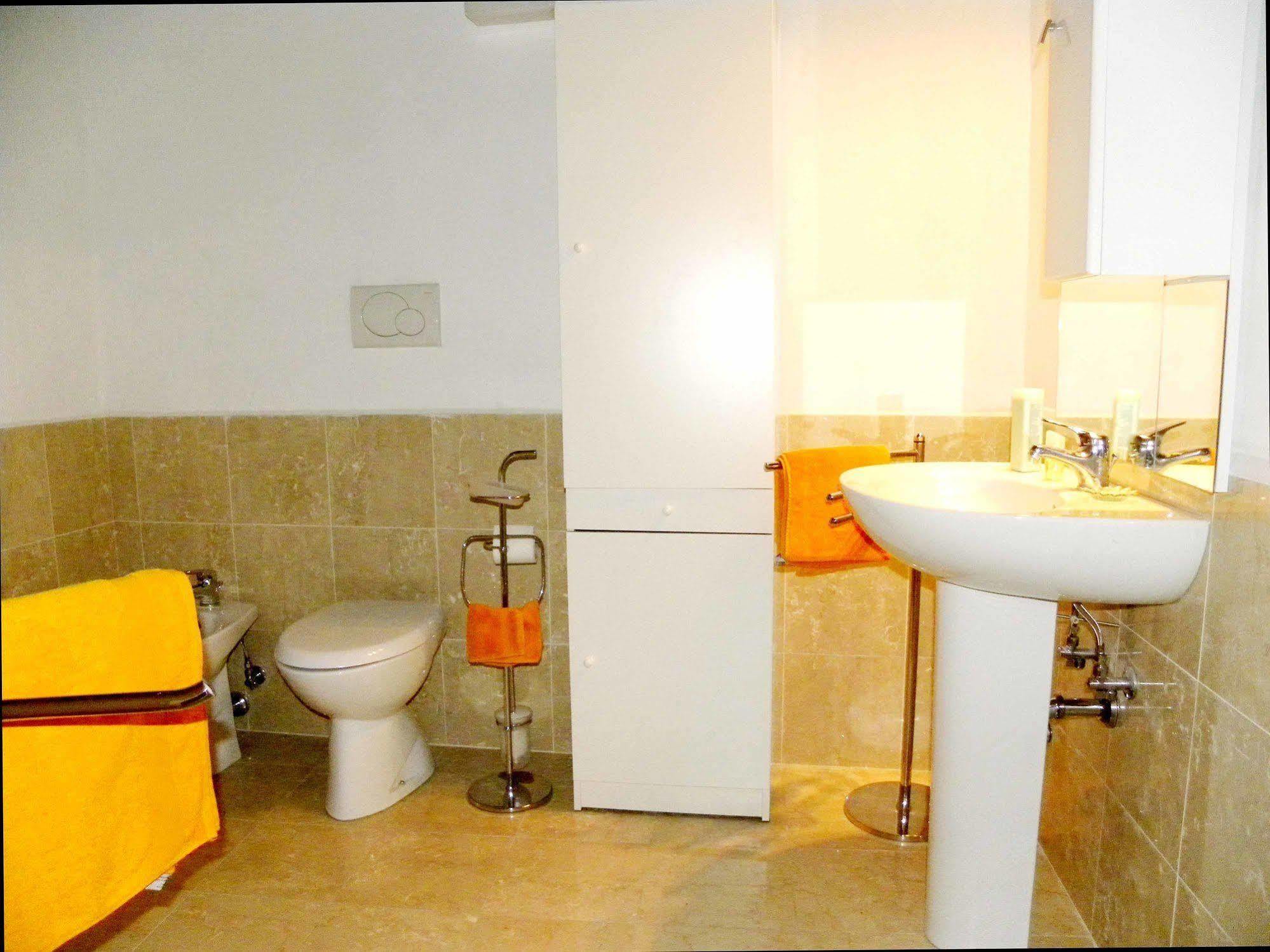 La Coccola Apartment Венеция Екстериор снимка