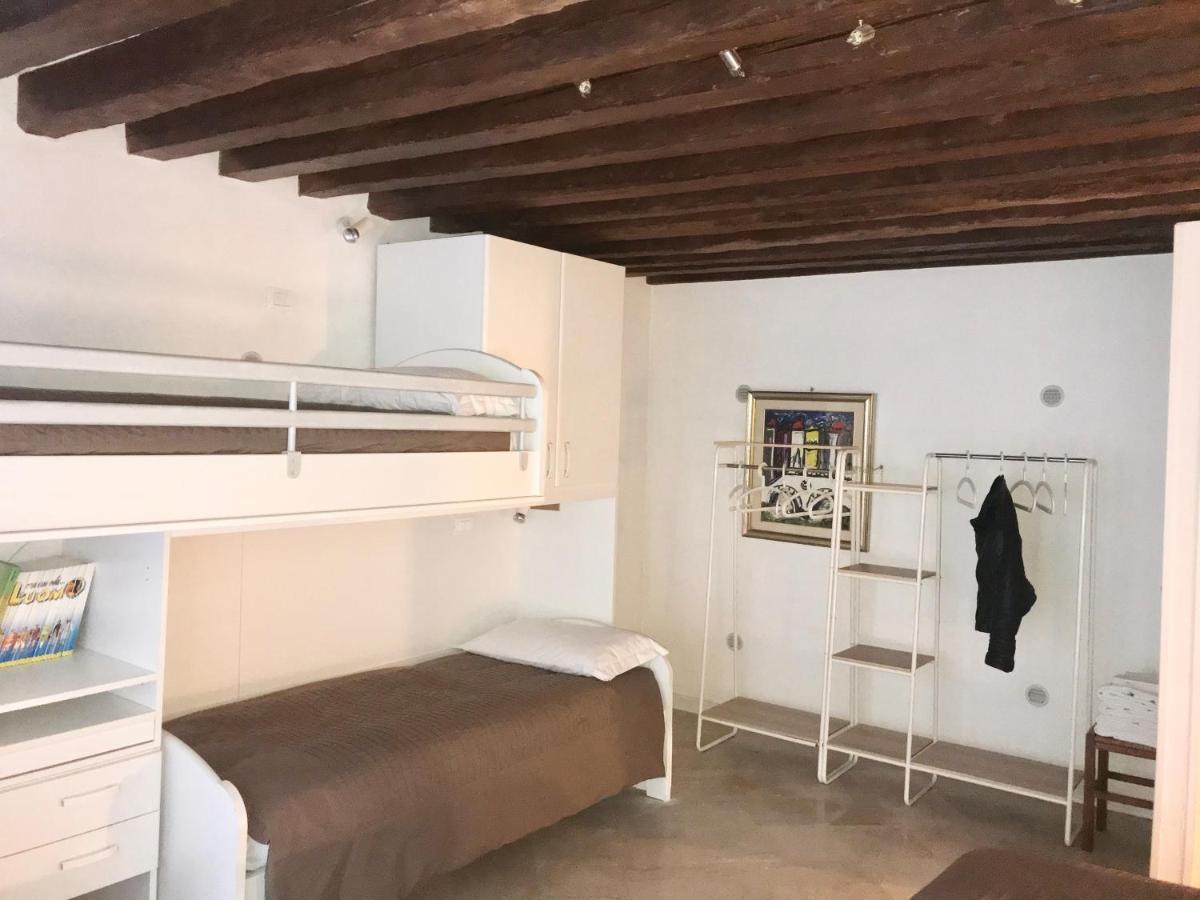 La Coccola Apartment Венеция Екстериор снимка